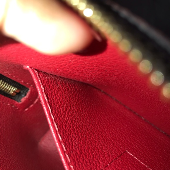 LV COSMETIC POUCH - Picture 7 of 7